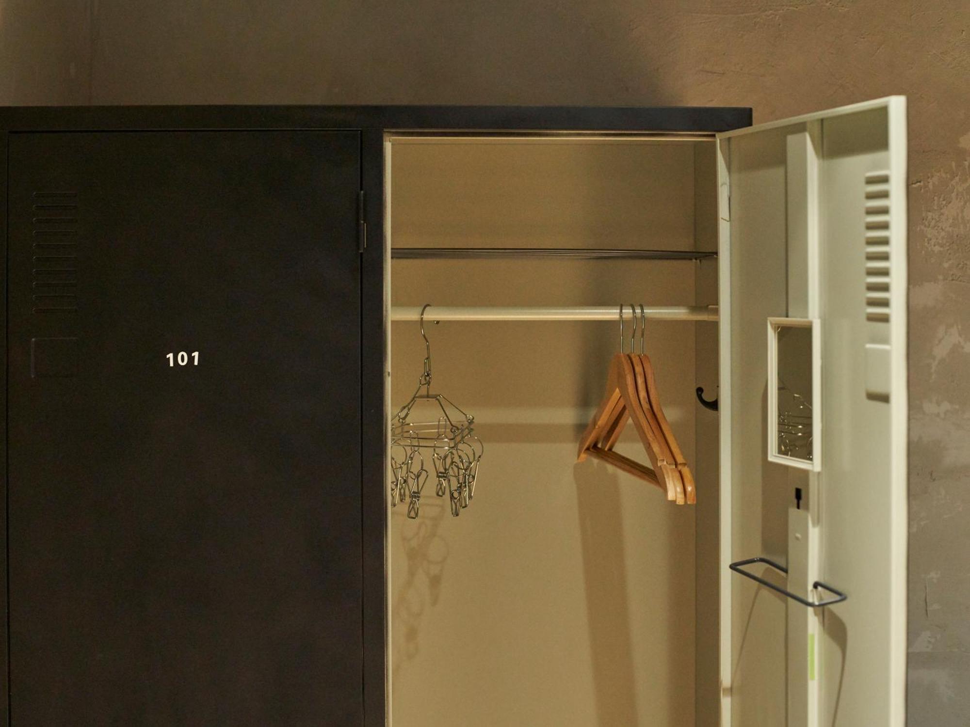 Guesthouse紫雲 Kanonji Exterior photo