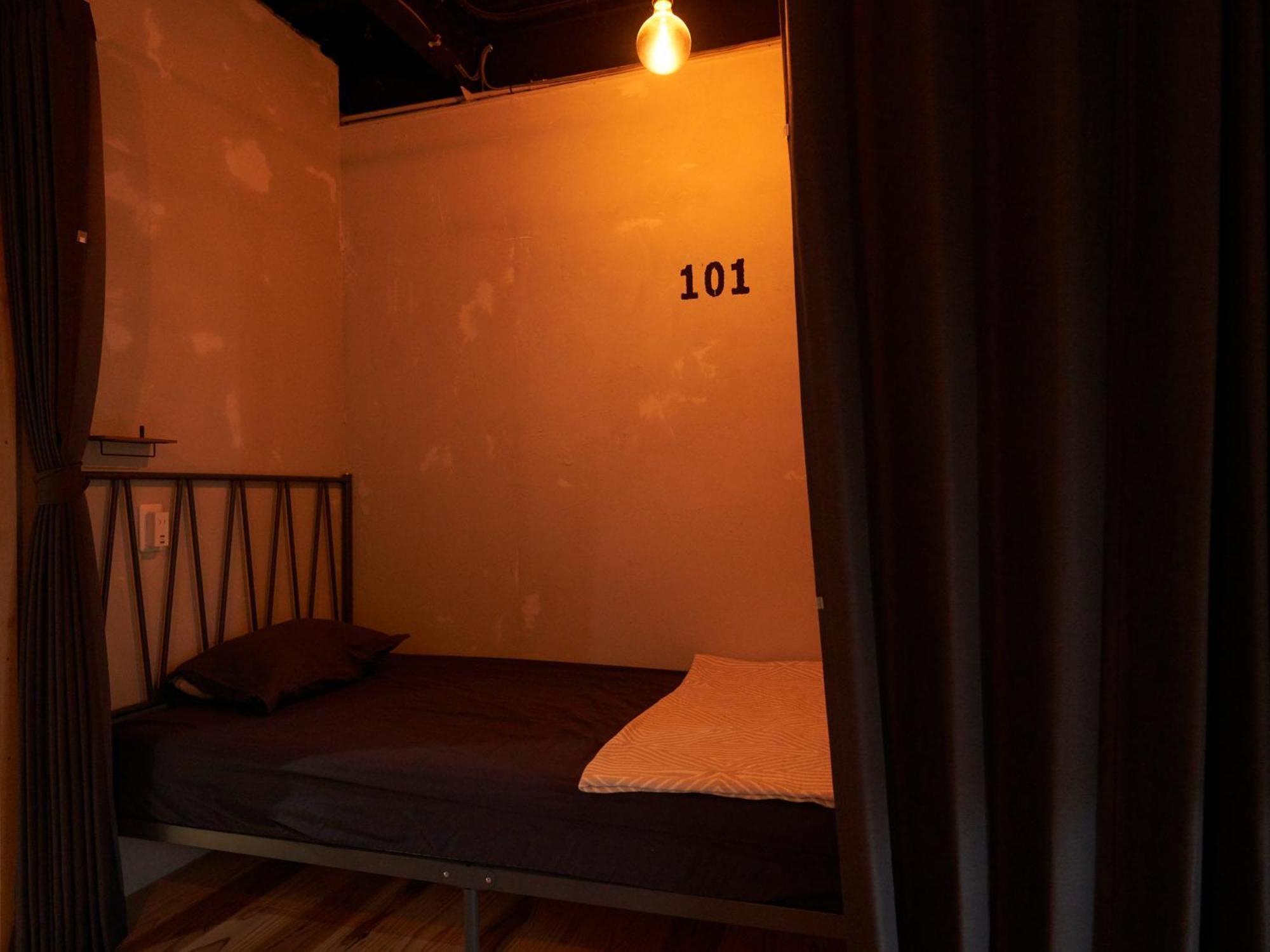 Guesthouse紫雲 Kanonji Exterior photo